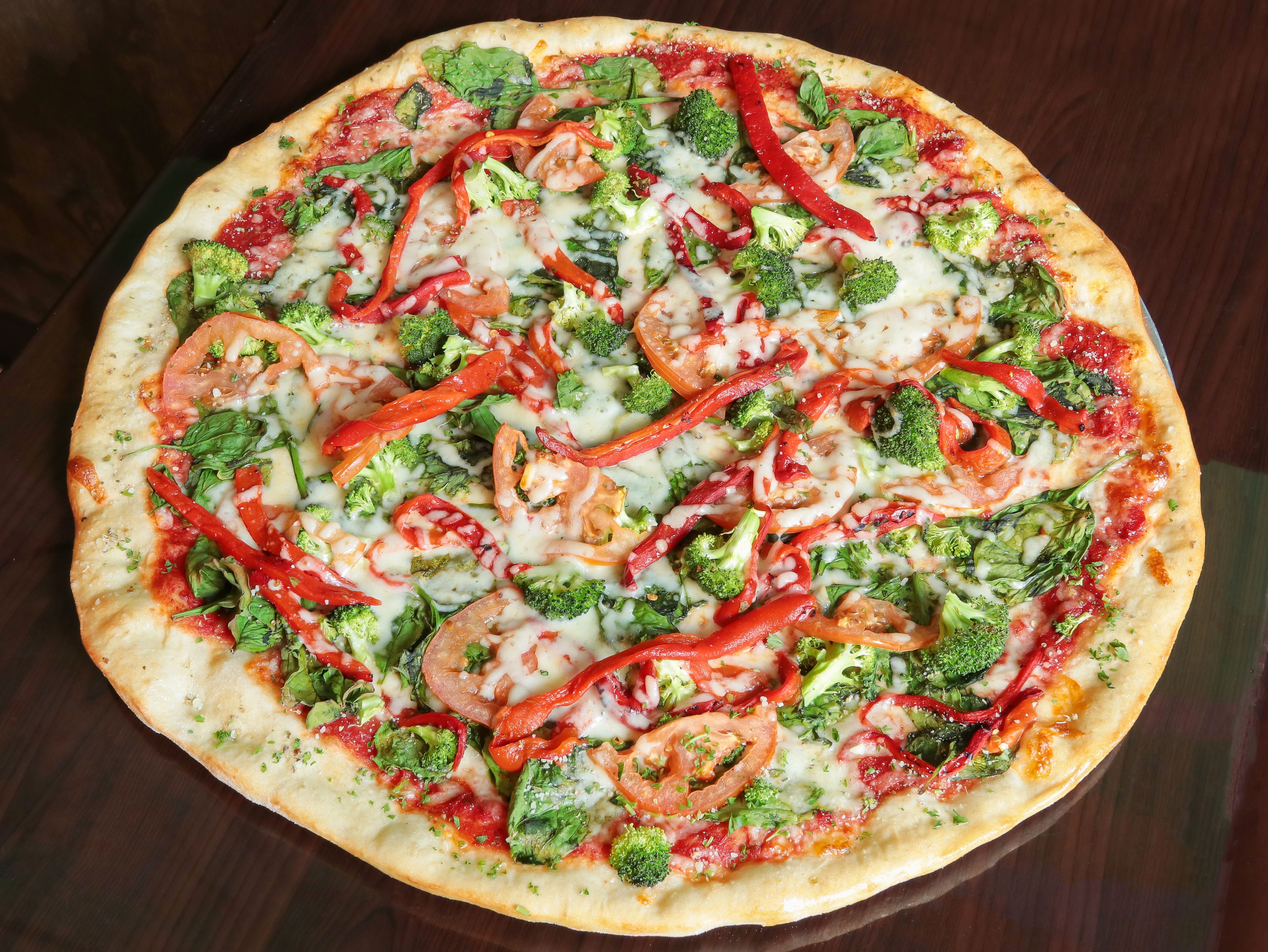 Order Vegetarian Lovers Pizza food online from Aldo & Manny Pizza Pasta store, Philadelphia on bringmethat.com