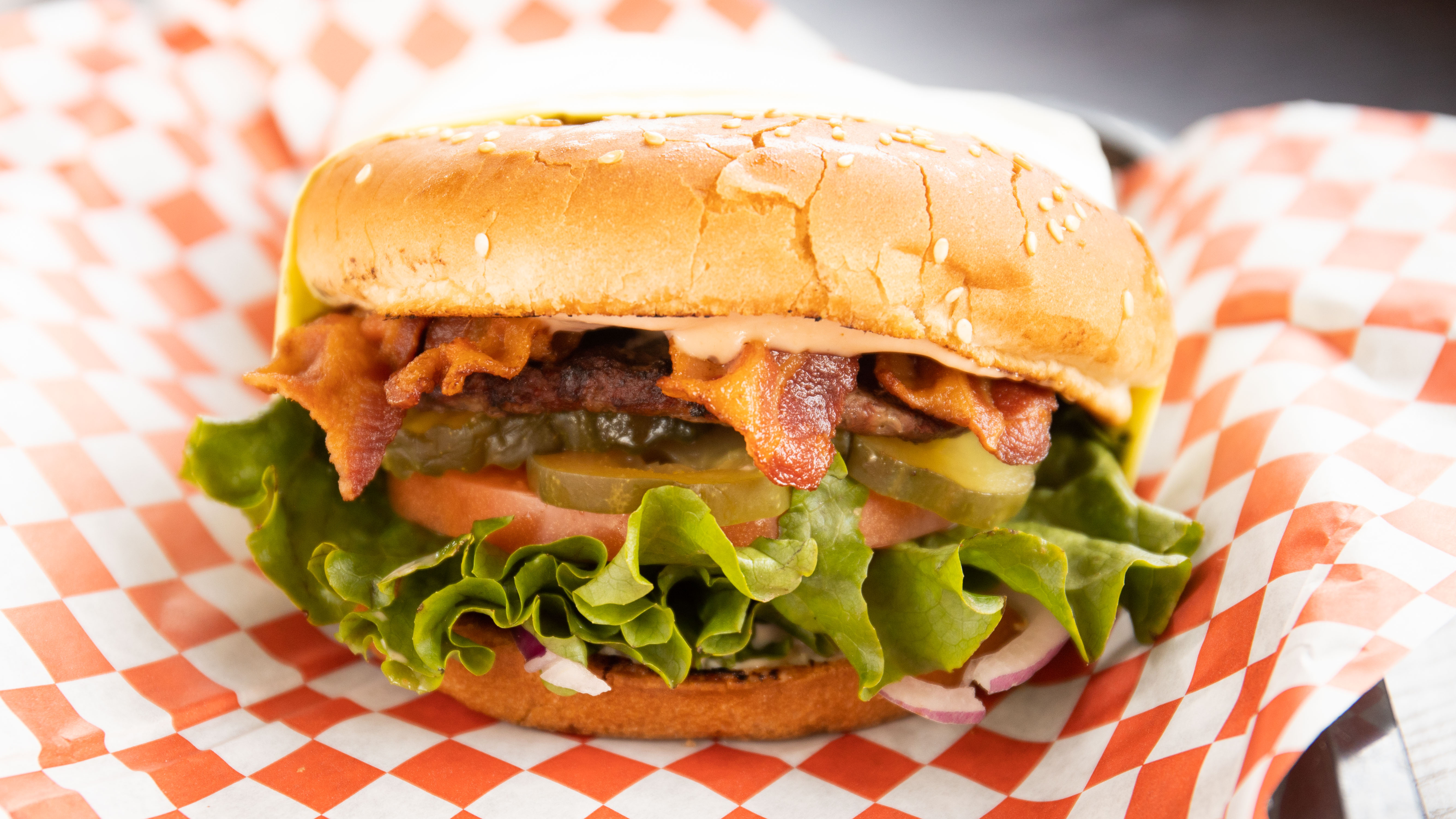 Order Bacon Burger food online from Gus Jr store, Los Angeles on bringmethat.com