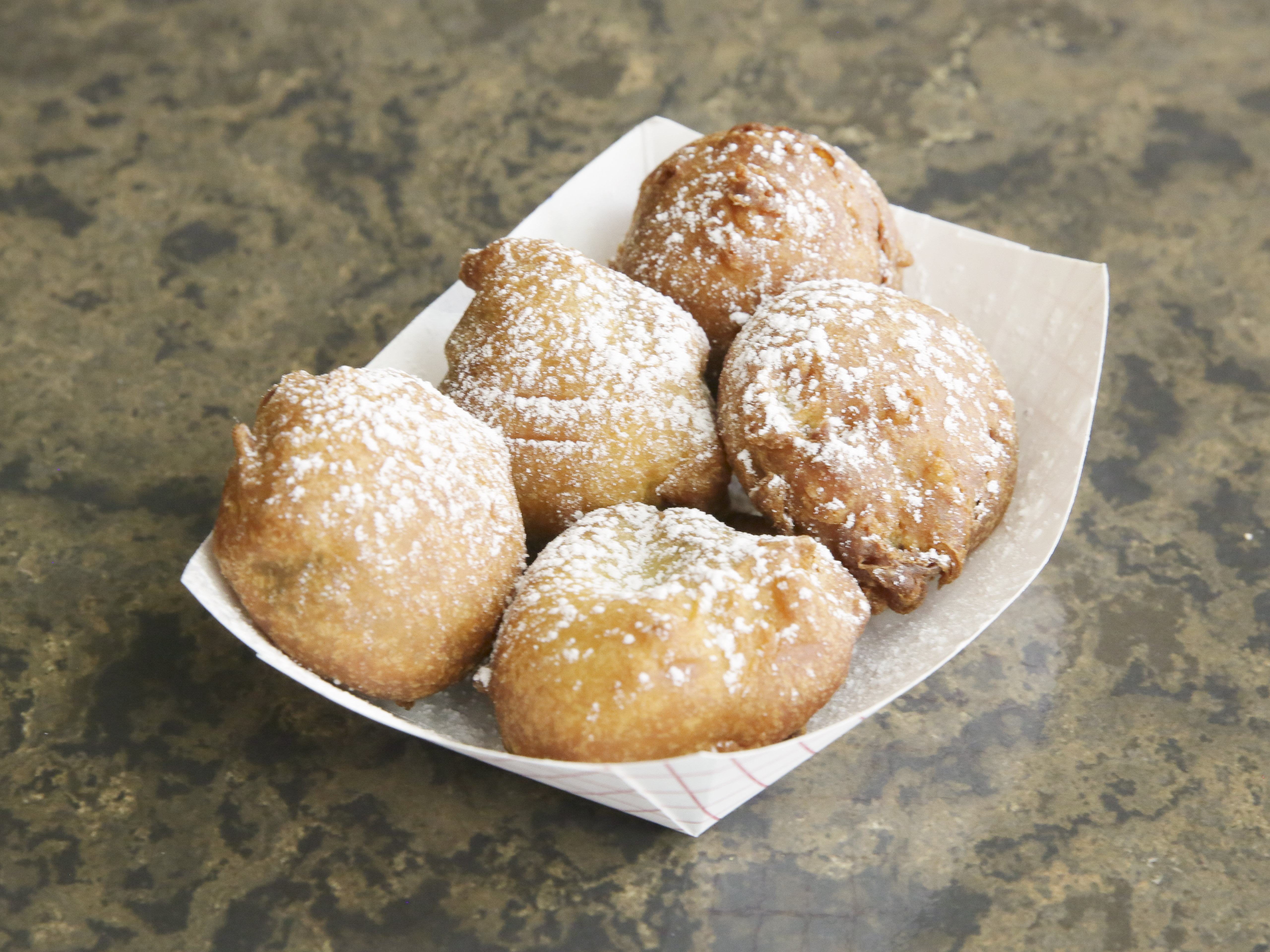 Order Deep Fried Oreos food online from Zappi Pizza store, Waukesha on bringmethat.com