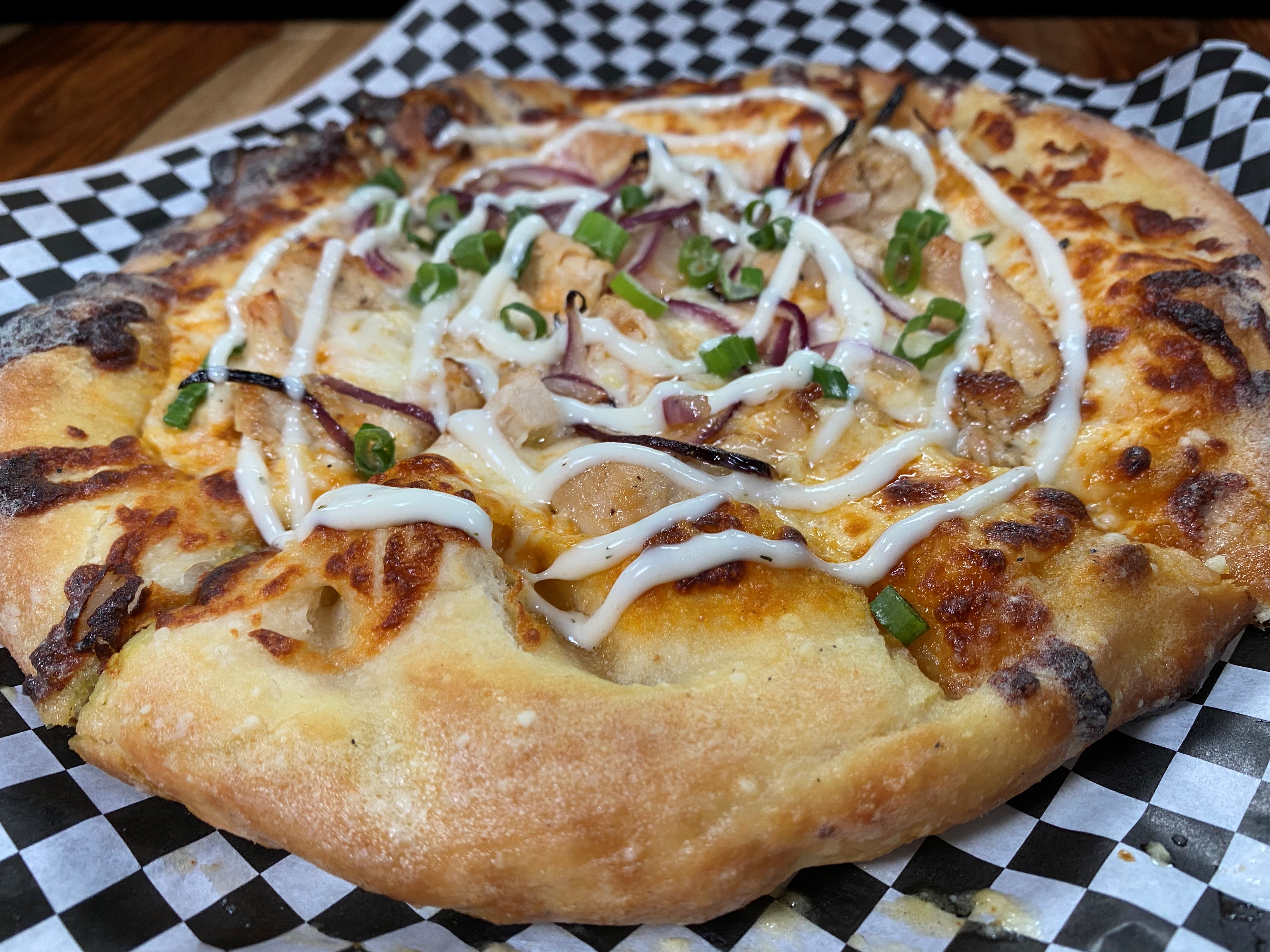 Order Buffalo Chicken Pizza food online from Taphouse Kitchen store, Phoenix on bringmethat.com