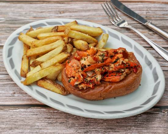 Order Lobster Roll  food online from Portofino Seafood Co store, San Francisco on bringmethat.com