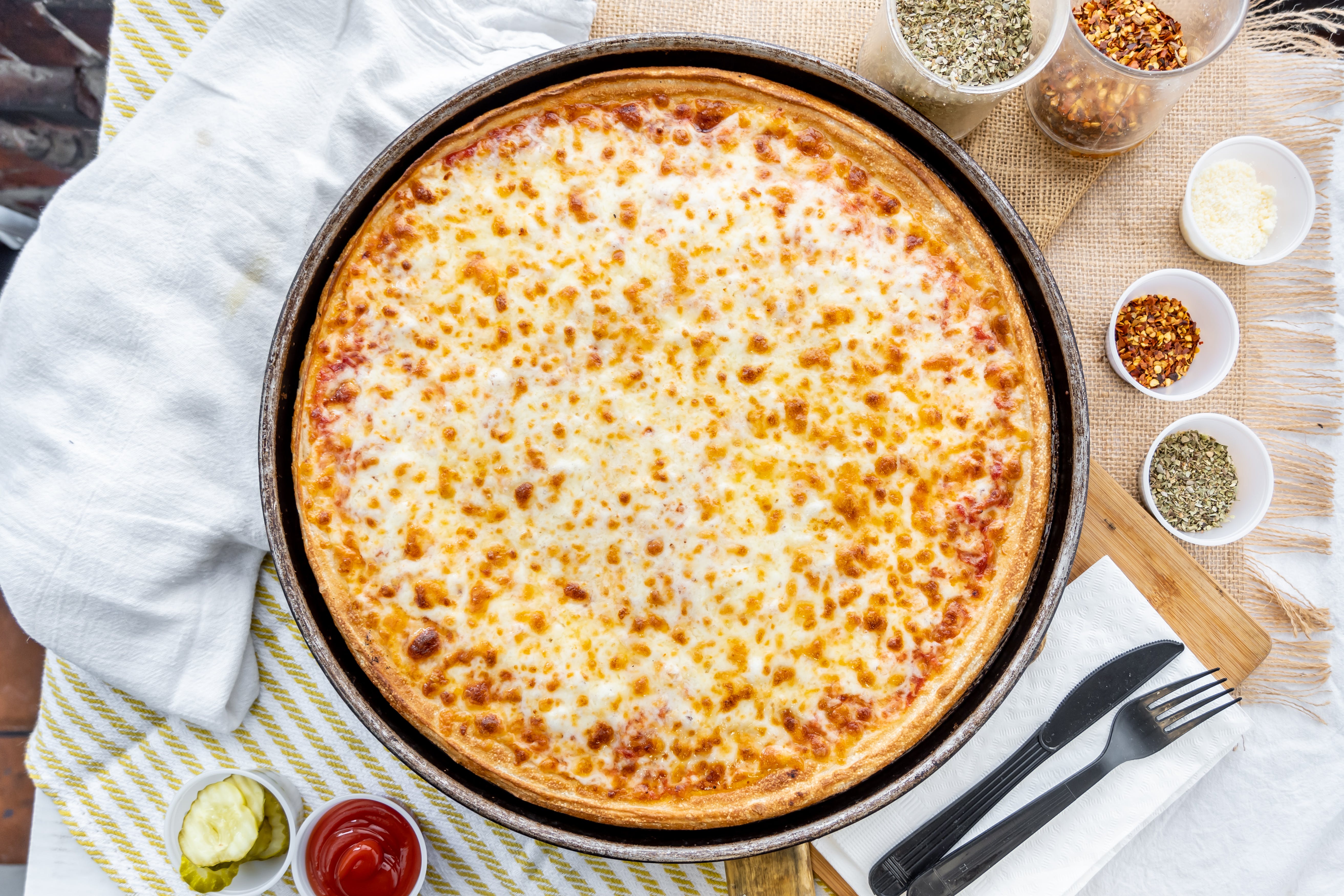 Order Plain Cheese Pizza - Small food online from Pete's Pizza store, Philadelphia on bringmethat.com