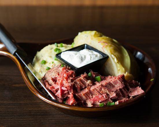 Order Corned Beef & Cabbage food online from Shawn Odonnell store, Seattle on bringmethat.com