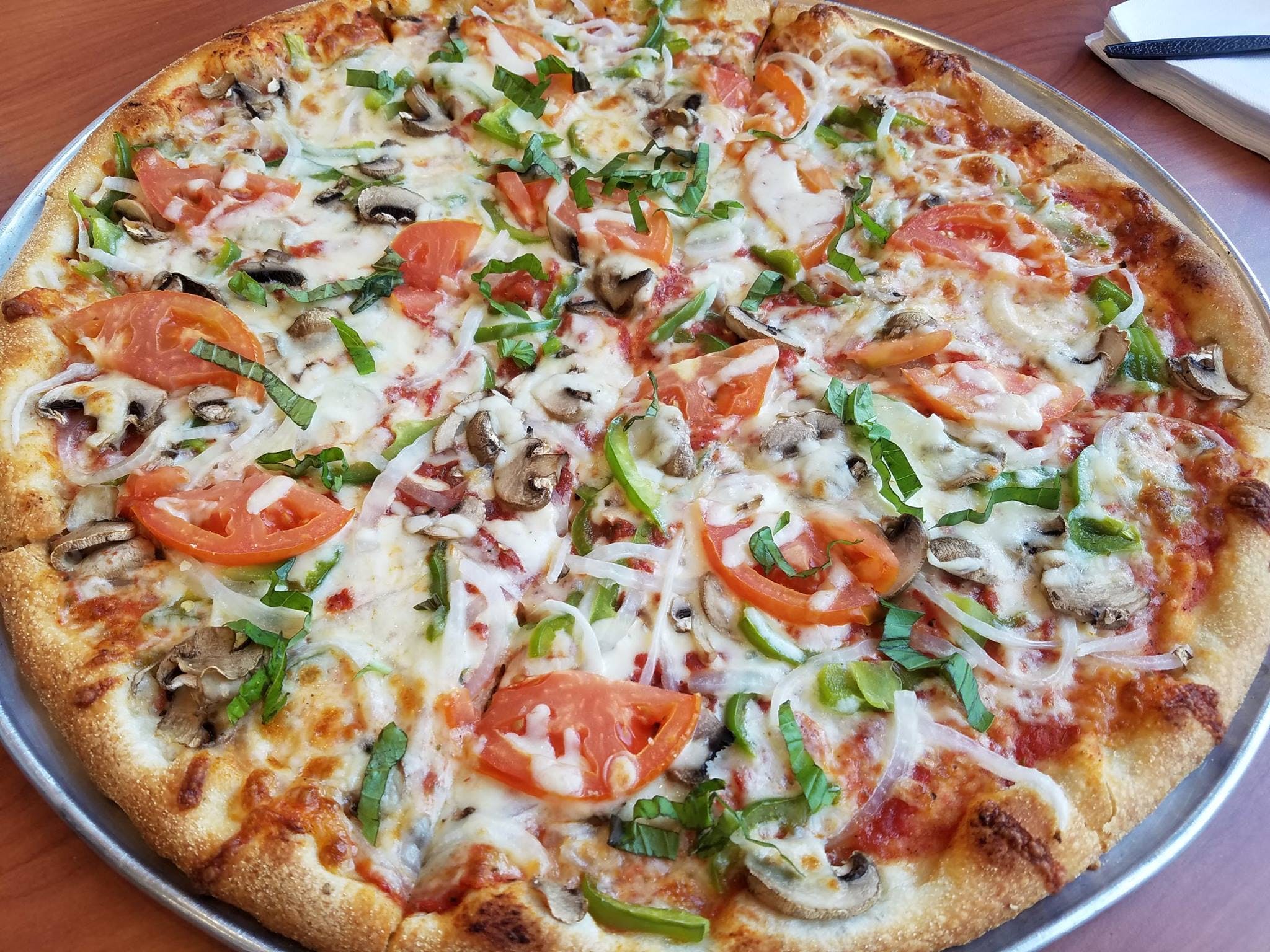 Order Vegetarian Pizza - Small 10'' (6 Slices) food online from The Amantinos Restaurant store, Jamaica Plain on bringmethat.com