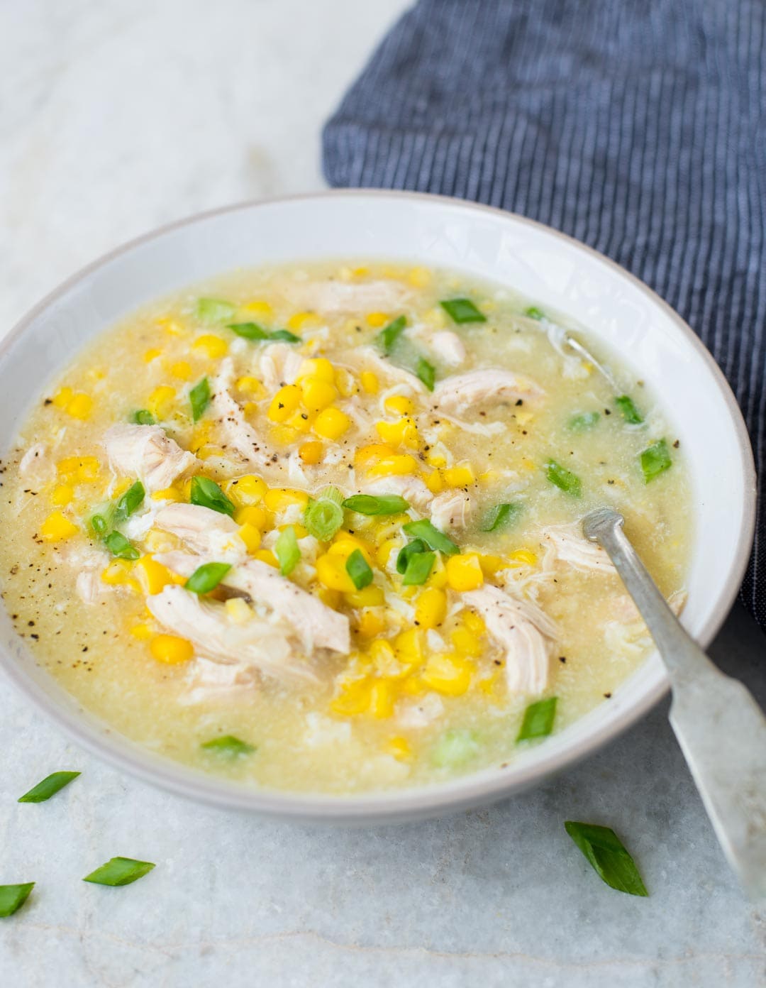 Order Chicken Corn Soup food online from Chau's cafe store, Ashburn on bringmethat.com