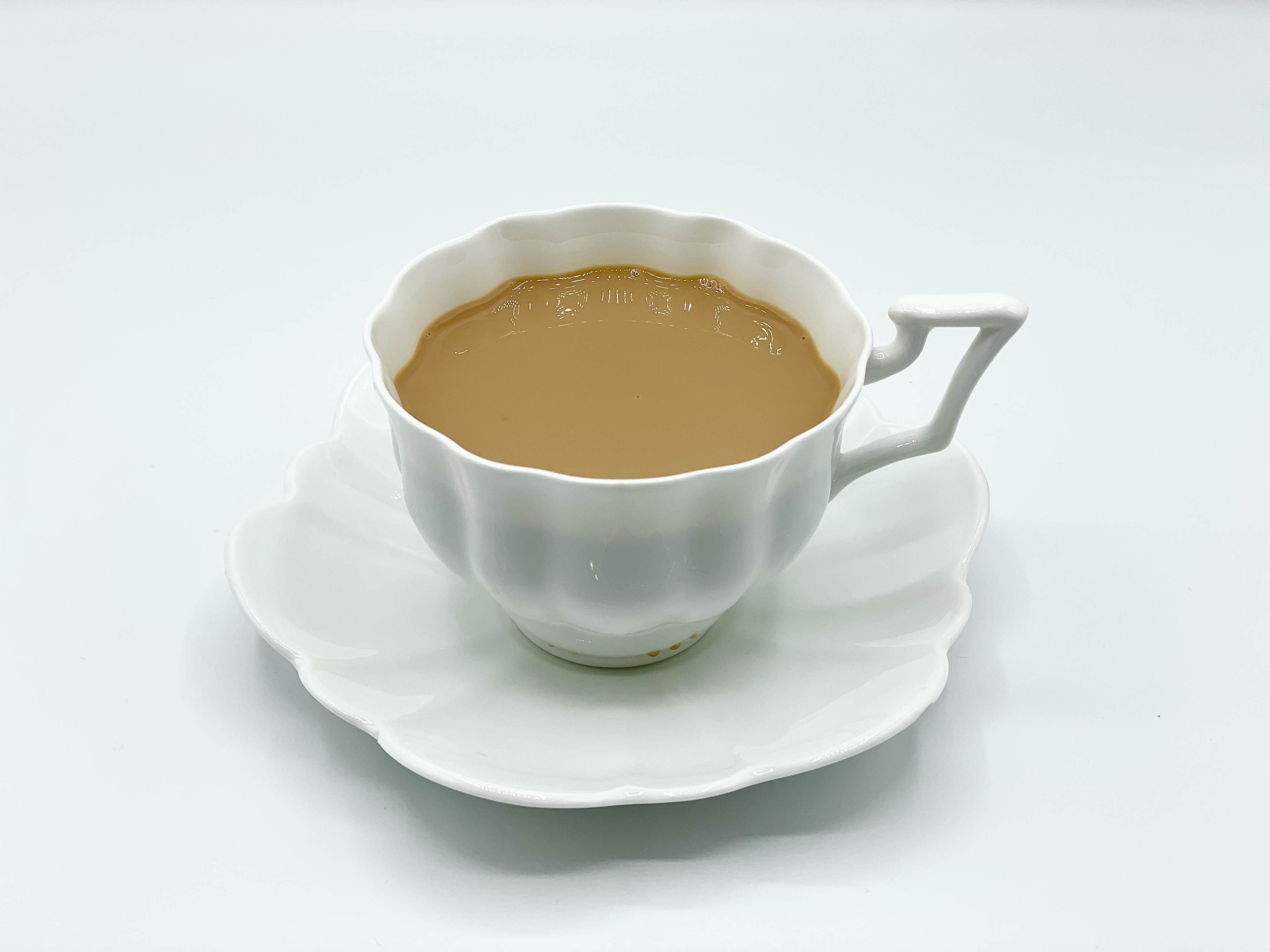 Order Hot Coffee Milk Tea (Yuanyang) 热鴛鴦 food online from Pineapple King Bakery store, San Francisco on bringmethat.com
