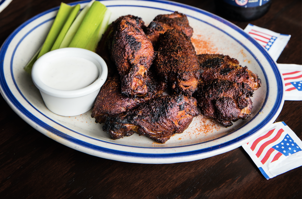 Order Hickory-Smoked Chicken Wings food online from Bub City store, Rosemont on bringmethat.com