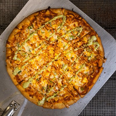 Order Chicken Masala Elote Pizza food online from Masala Pizza store, Addison on bringmethat.com
