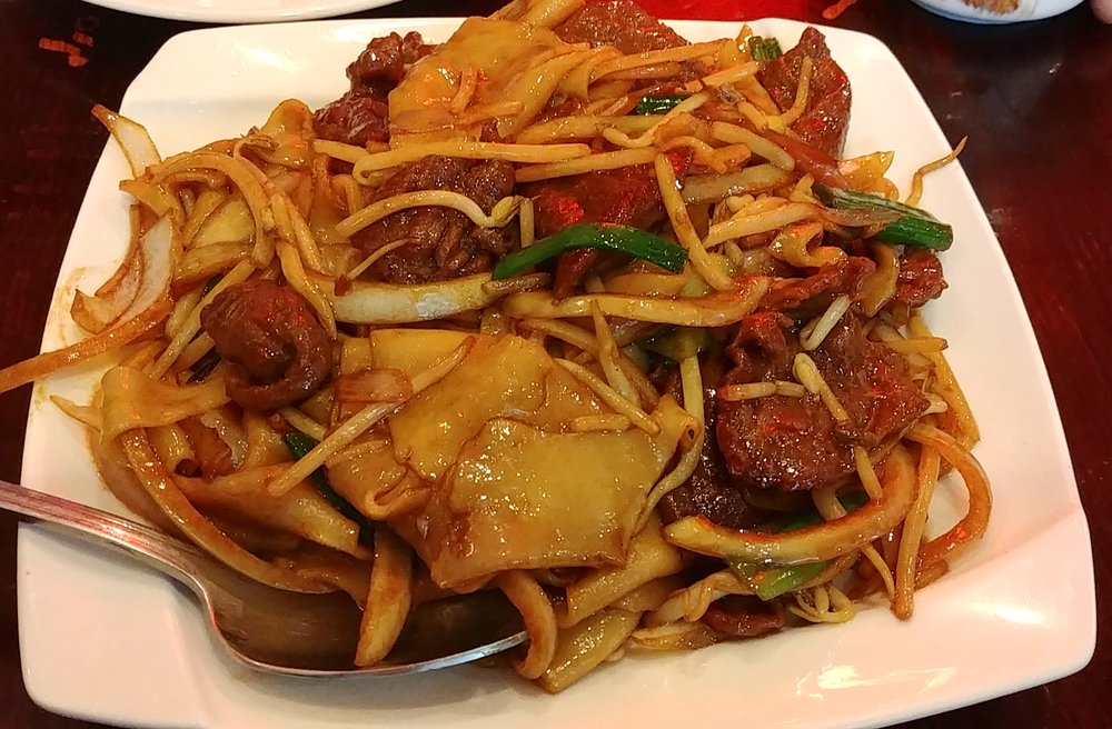 Order Beef Chow Fun food online from Taiwan Tasty store, Edison on bringmethat.com
