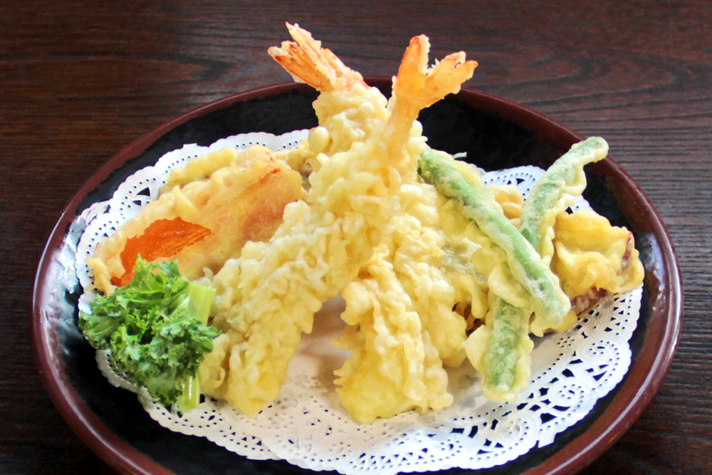 Order Mix Tempura food online from Bishamon Japanese Restaurant & Karaoke Lounge store, Covina on bringmethat.com