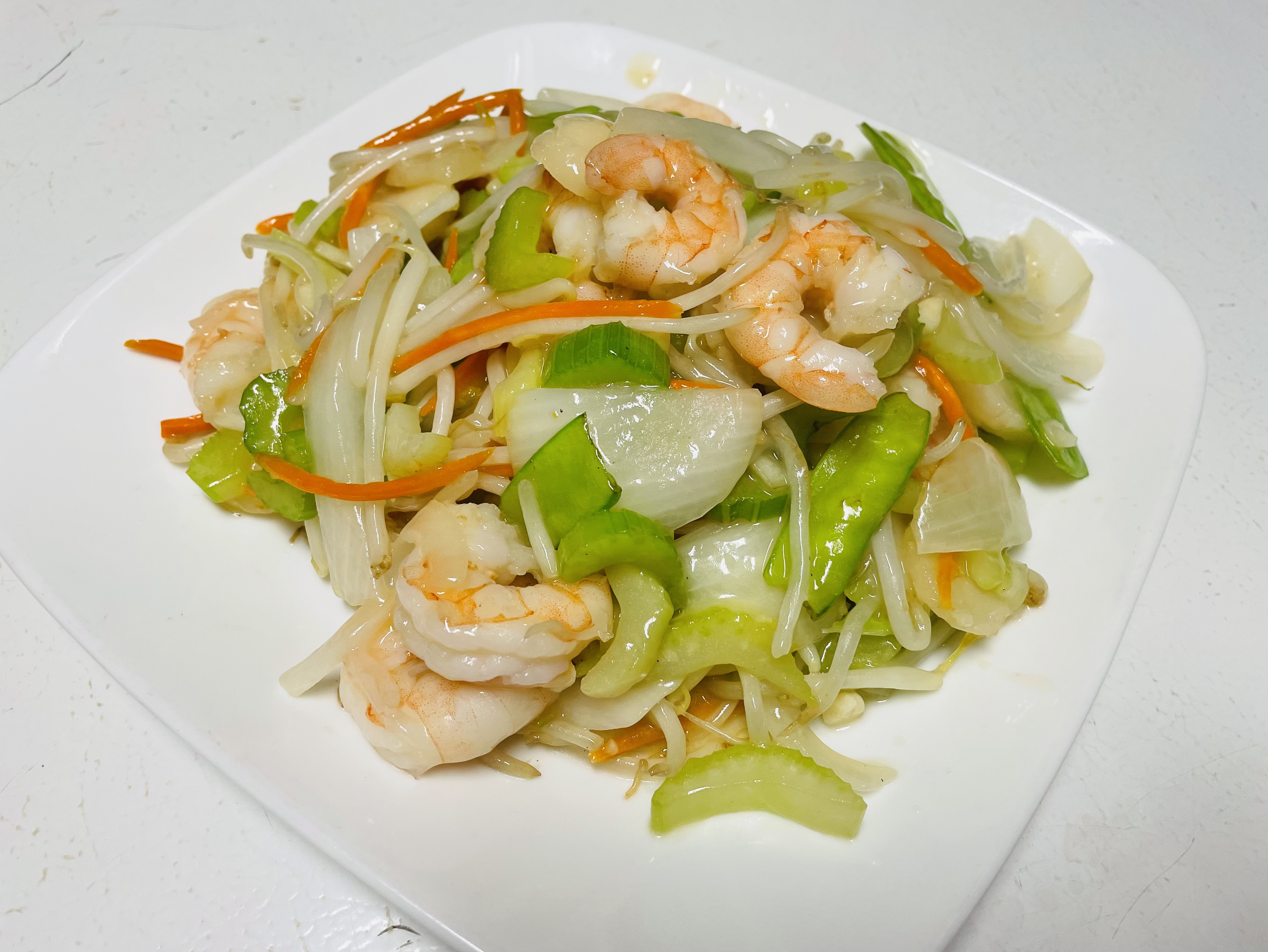 Order Shrimp Chow Mein food online from Rainbow House store, Albany on bringmethat.com
