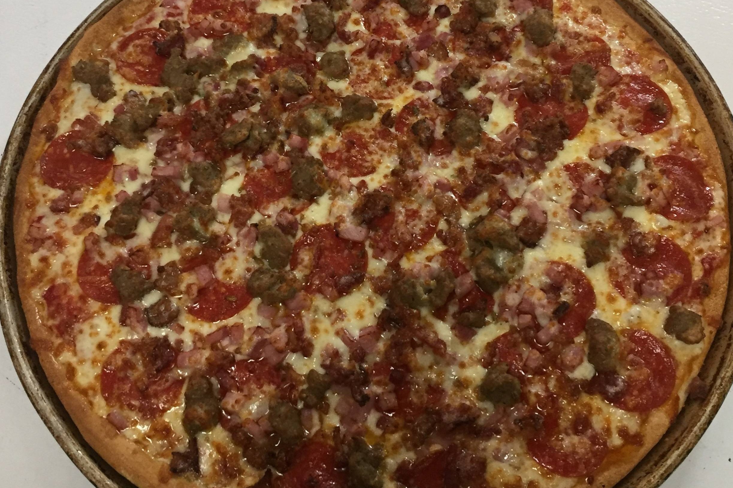 Order ***    Medium Pizza 14" food online from Pizza Queen store, Providence on bringmethat.com