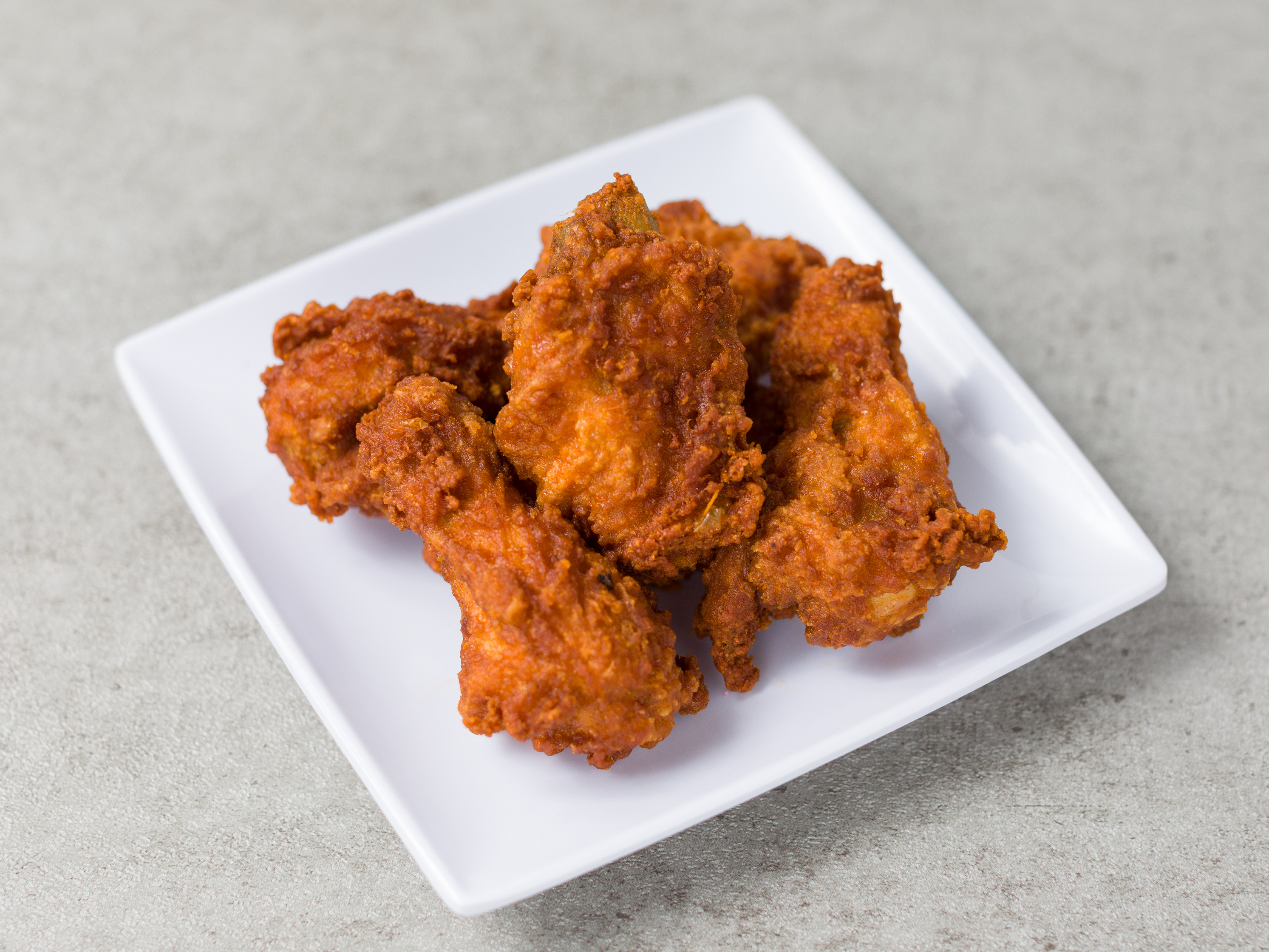 Order Hot Wings food online from Kennedy Fried Chicken & Pizza store, Brooklyn on bringmethat.com