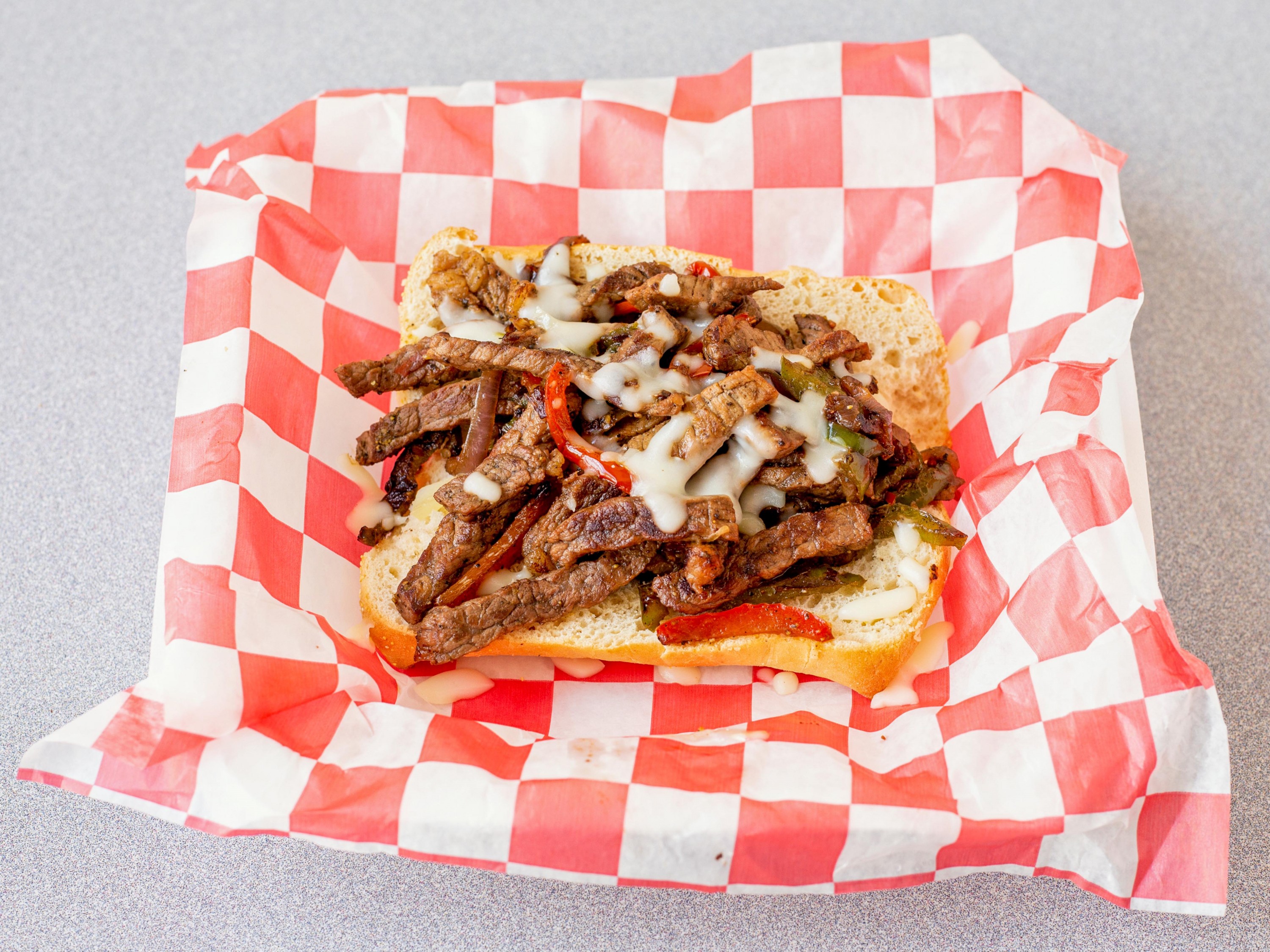 Order 32. Shi-Rock Loaded Cheesesteak food online from Shi-Rock store, Rockford on bringmethat.com