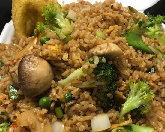 Order Vegetable Fried Rice food online from China Feast store, Kansas City on bringmethat.com