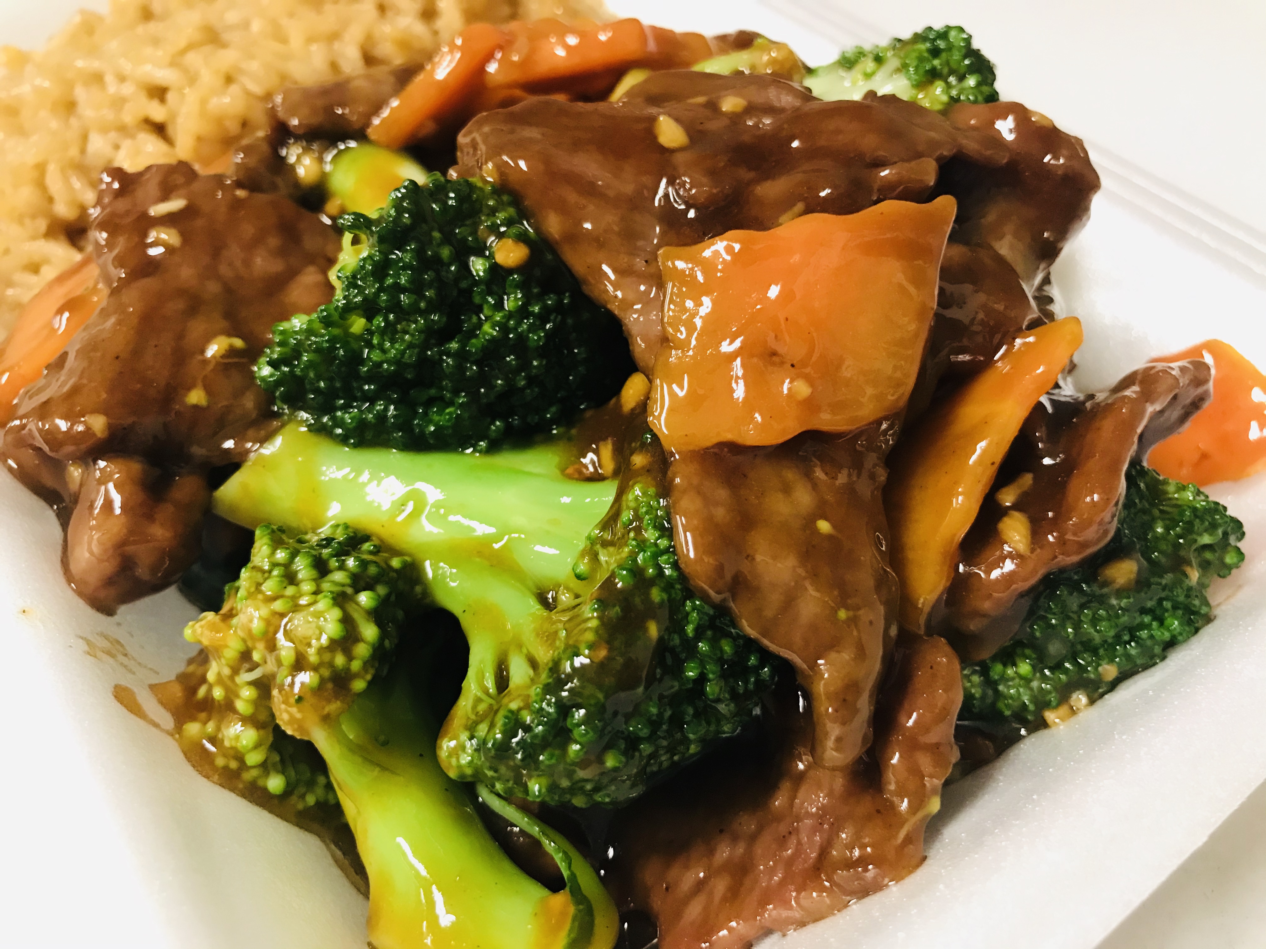 Order Beef with Broccoli food online from Golden Wok store, Indianapolis on bringmethat.com