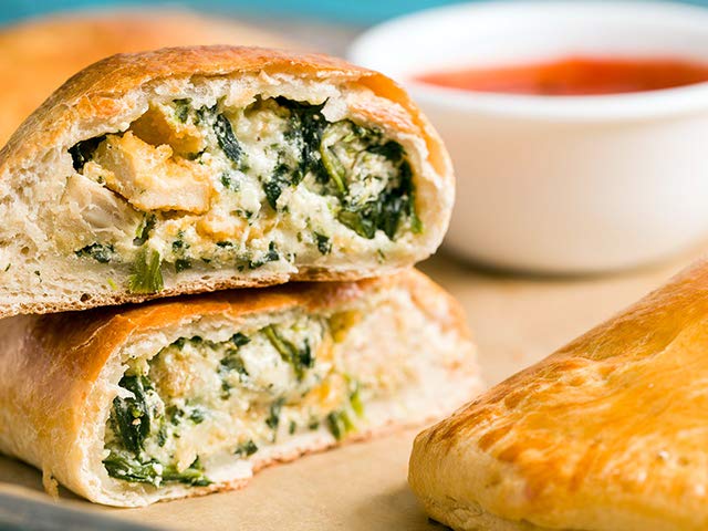 Order Spinach Calzone with Chicken food online from Napoli's Pizza store, Virginia Beach on bringmethat.com
