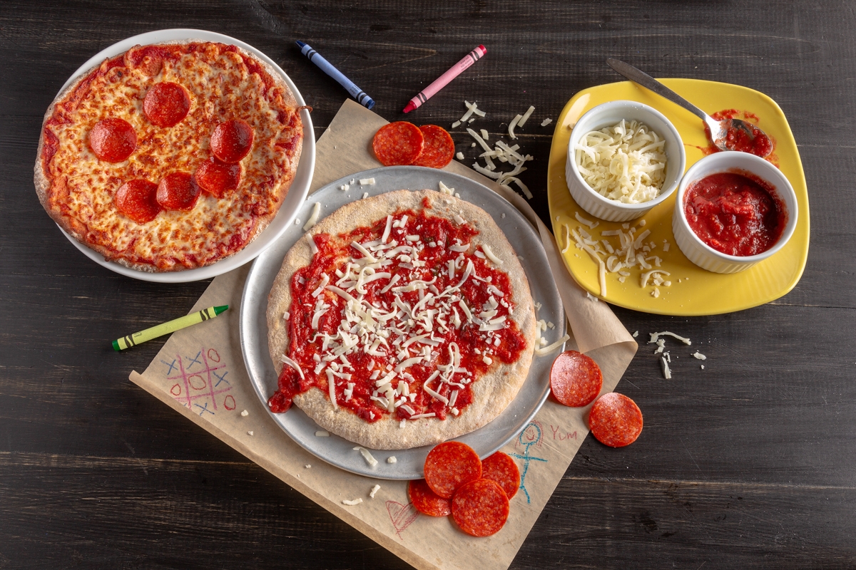 Order Kids' Make-your-own Pizza Kit food online from Uno Pizzeria & Grill store, Conshohocken on bringmethat.com