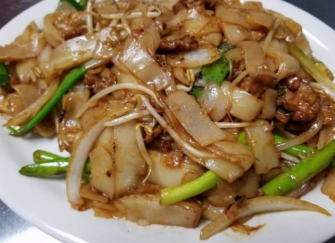 Order Chow Fun Flat Rice Noodles food online from China Island Asian Grill store, Flower Mound on bringmethat.com