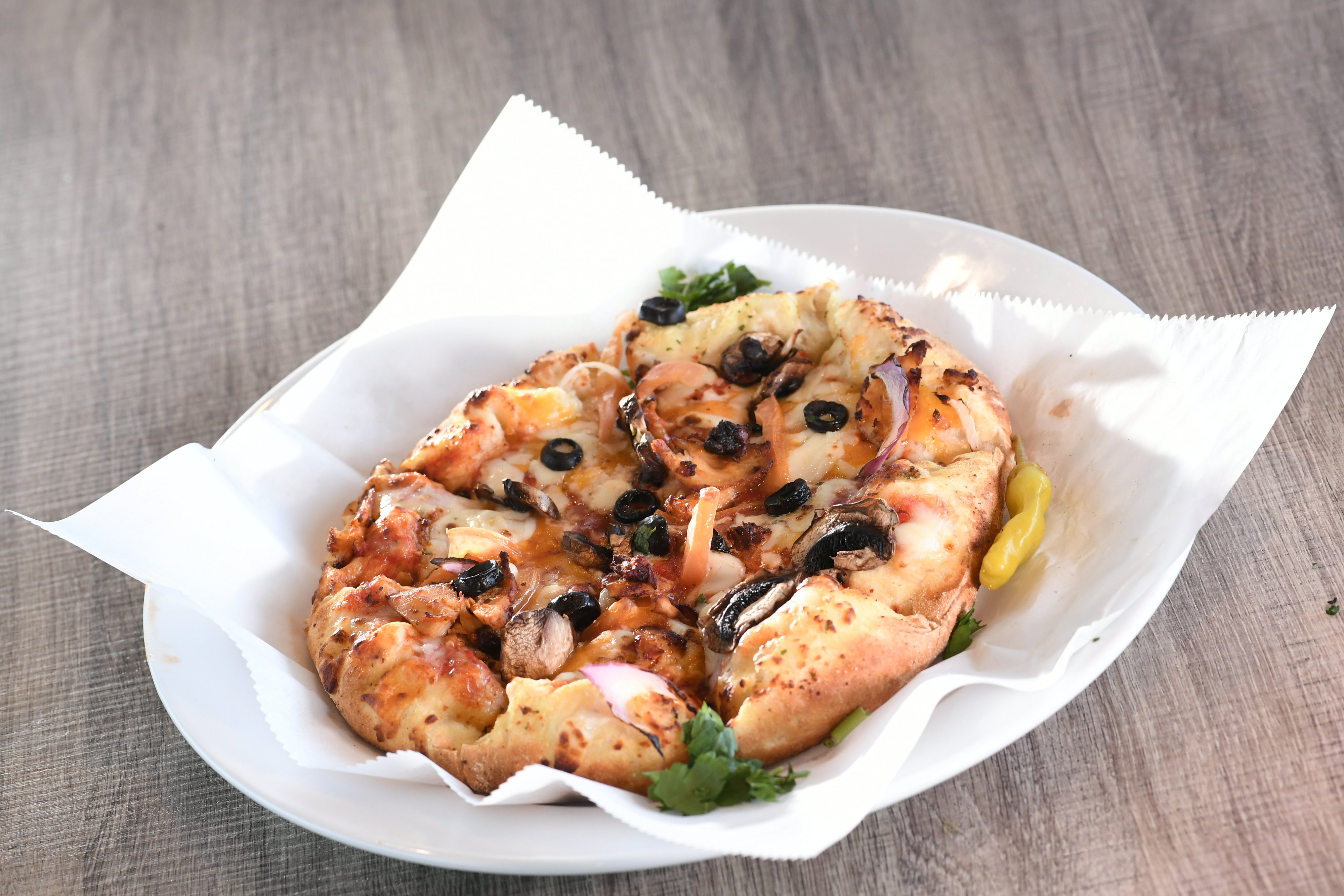 Order 12" Veggie Pizza food online from Shisha Cafe store, San Antonio on bringmethat.com