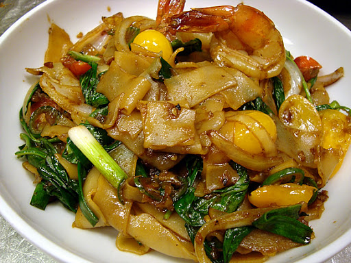Order Combination Drunken Noodle food online from Hunan Taste store, Springfield on bringmethat.com