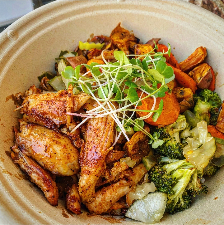 Order Cider Braised Chicken Bowl food online from Ready Set Prepd store, New Albany on bringmethat.com