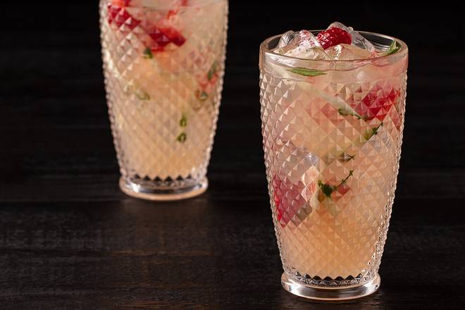 Order Strawberry Cucumber Limeade food online from P.F. Chang store, Northbrook on bringmethat.com