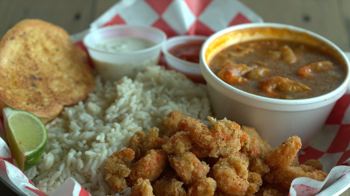 Order Medium Fried Crawfish Tails & Etouffee food online from 7 Spice Cajun Seafood store, Humble on bringmethat.com