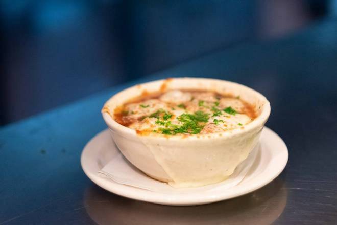 Order French Onion Soup food online from Flancers Cafe store, Mesa on bringmethat.com