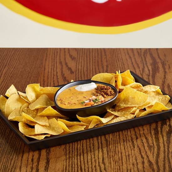 Order Grande Queso food online from Wild Wing Cafe store, Spartanburg on bringmethat.com