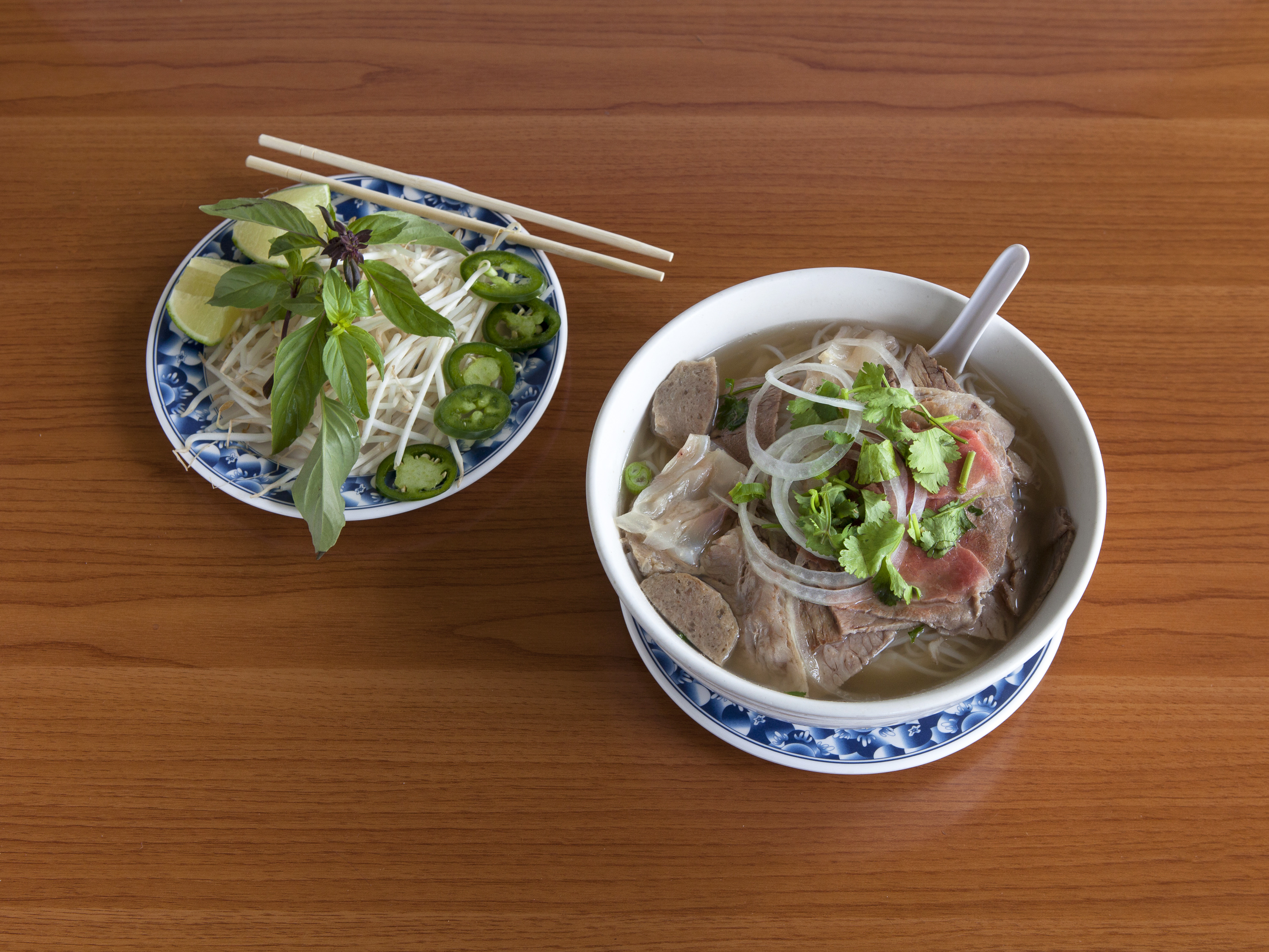 Order 6. Special Combo Noodle Soup food online from Pho Kobe store, Torrance on bringmethat.com