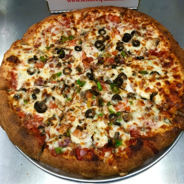 Order 05. Vegetarian Special Pizza food online from Seniores Pizza store, San Bruno on bringmethat.com