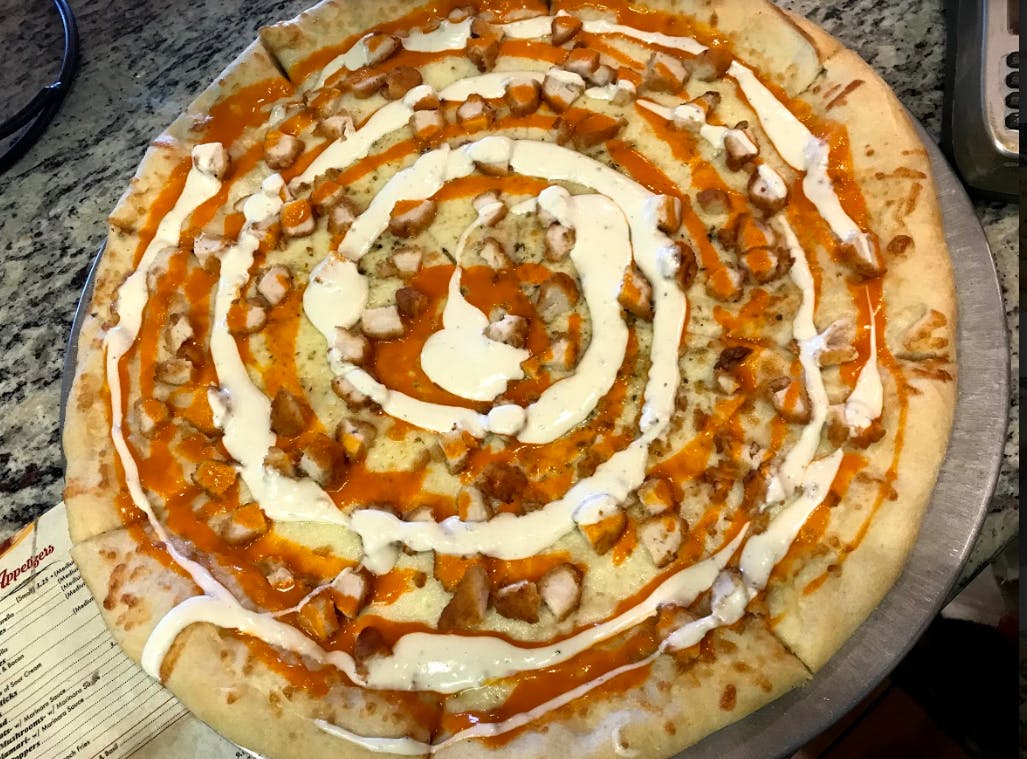 Order Buffalo Chicken Pizza - Personal 10" food online from Rocco Pizzeria & Italian store, Hellertown on bringmethat.com