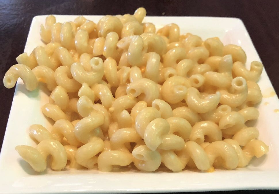 Order Kids' Traditional Mac & Cheese food online from Jake N Joes Sports Grille store, Foxborough on bringmethat.com
