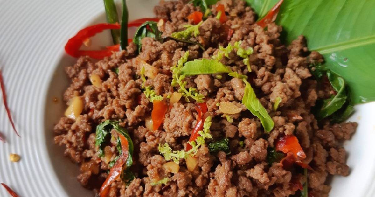 Order New! Minced Beef Basil.  food online from Luck thai store, Brooklyn on bringmethat.com