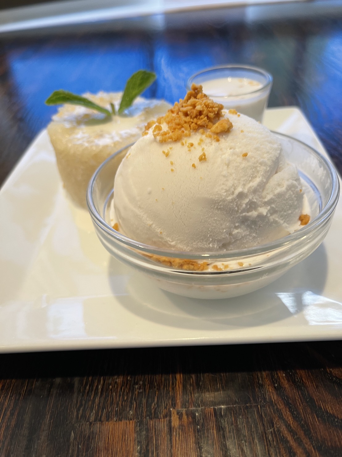 Order Ice Cream with Sweet Sticky Rice food online from Luv n Eat Thai Cuisine store, Camarillo on bringmethat.com