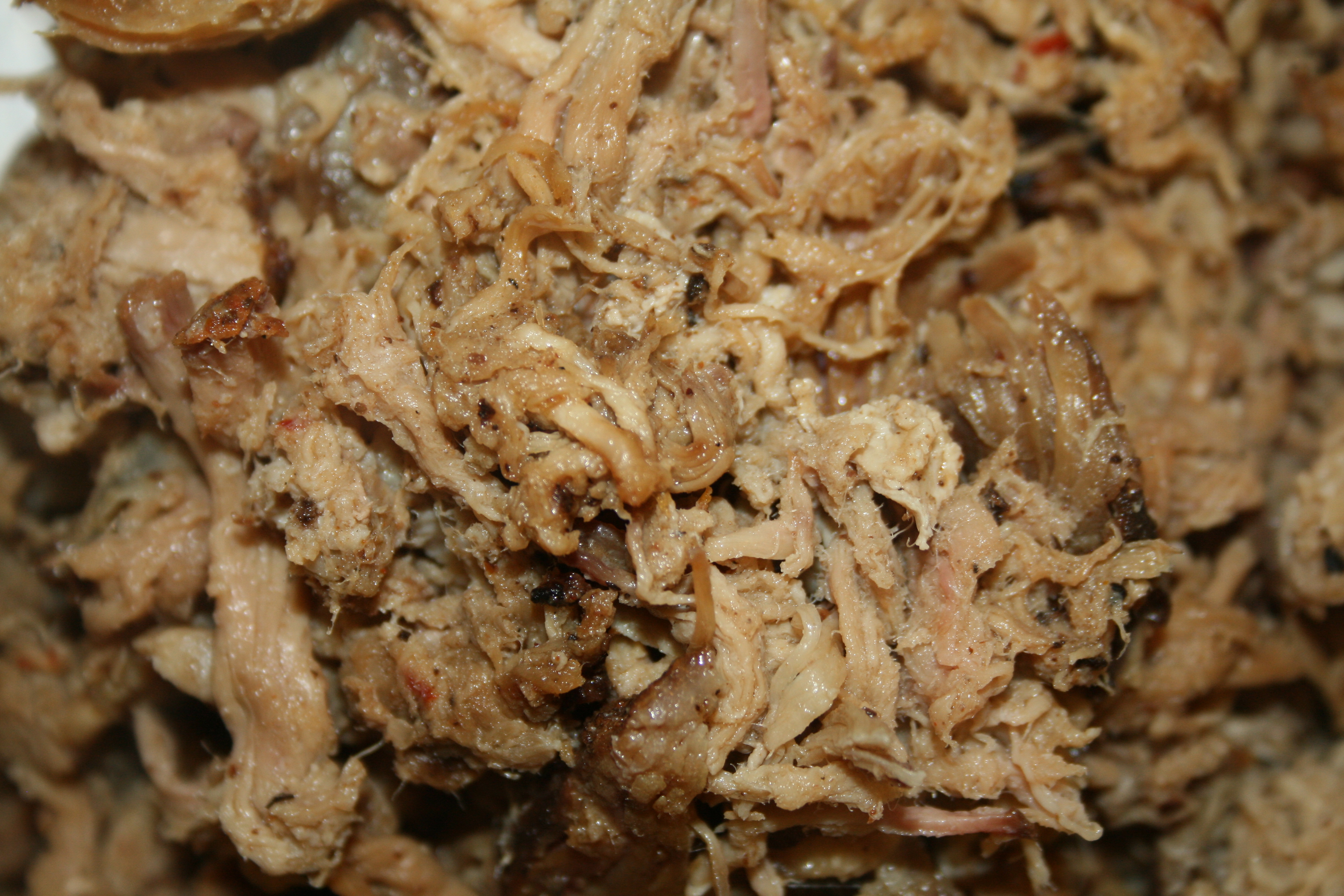 Order Pulled Pork food online from Chasin' Tail Bbq store, Lake Dallas on bringmethat.com