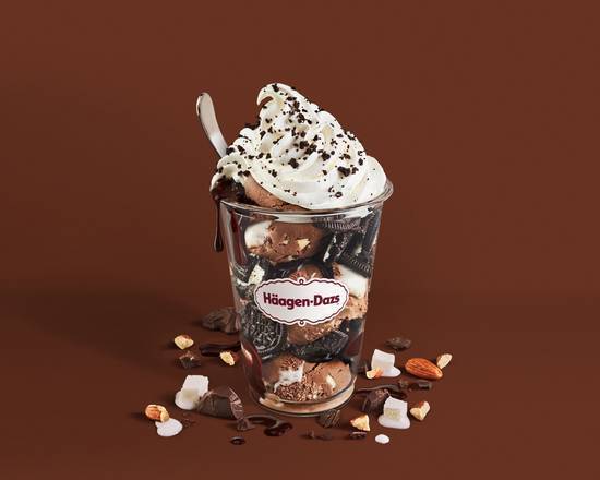 Order Rocky Road Dazzler Sundae food online from Haagen-Dazs Ice Cream Shop store, Atlanta on bringmethat.com