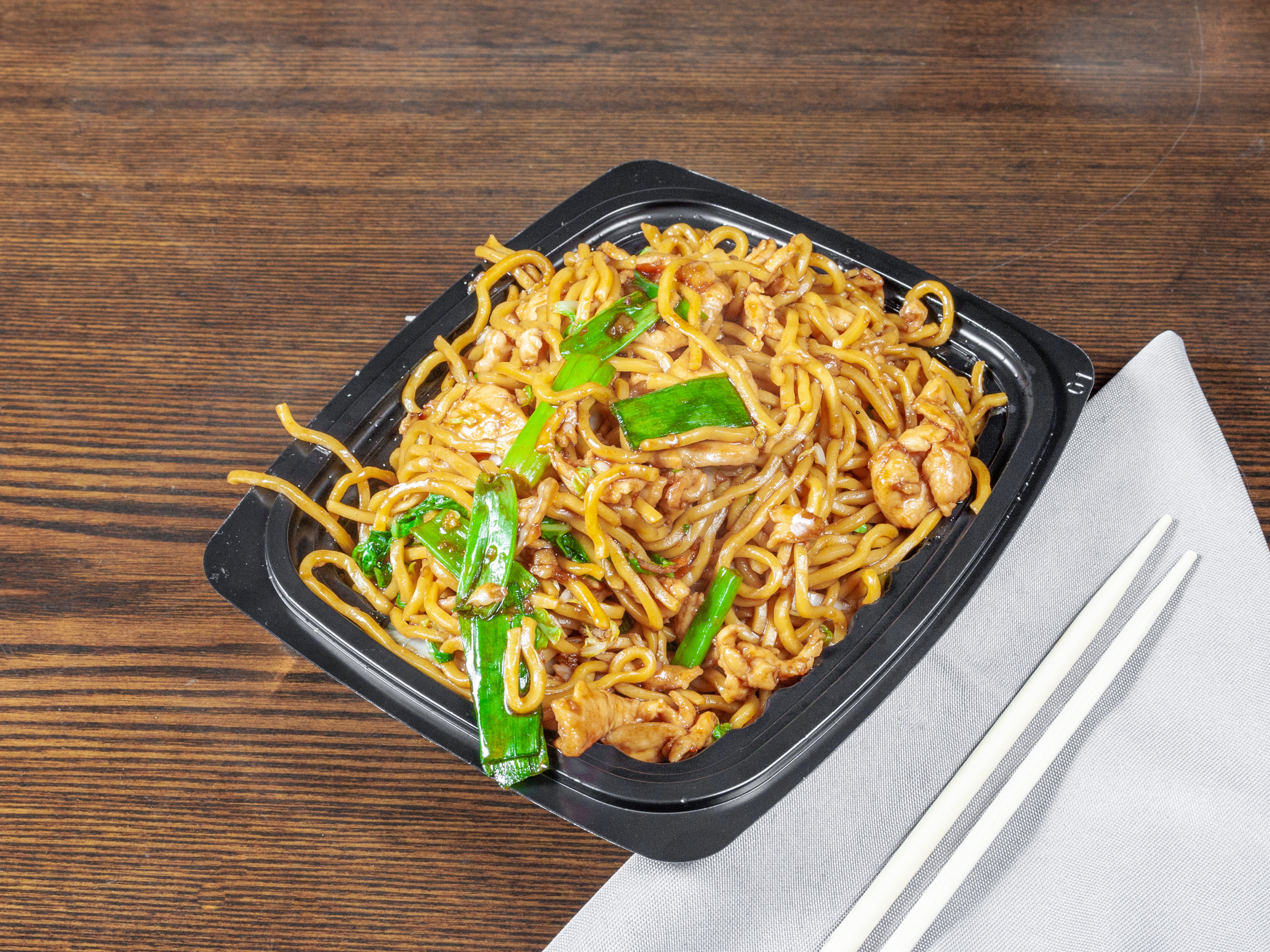 Order M4. Chicken Lo Mein food online from Taste Of Shu: Authentic Szechuan Cuisine store, Charlotte on bringmethat.com