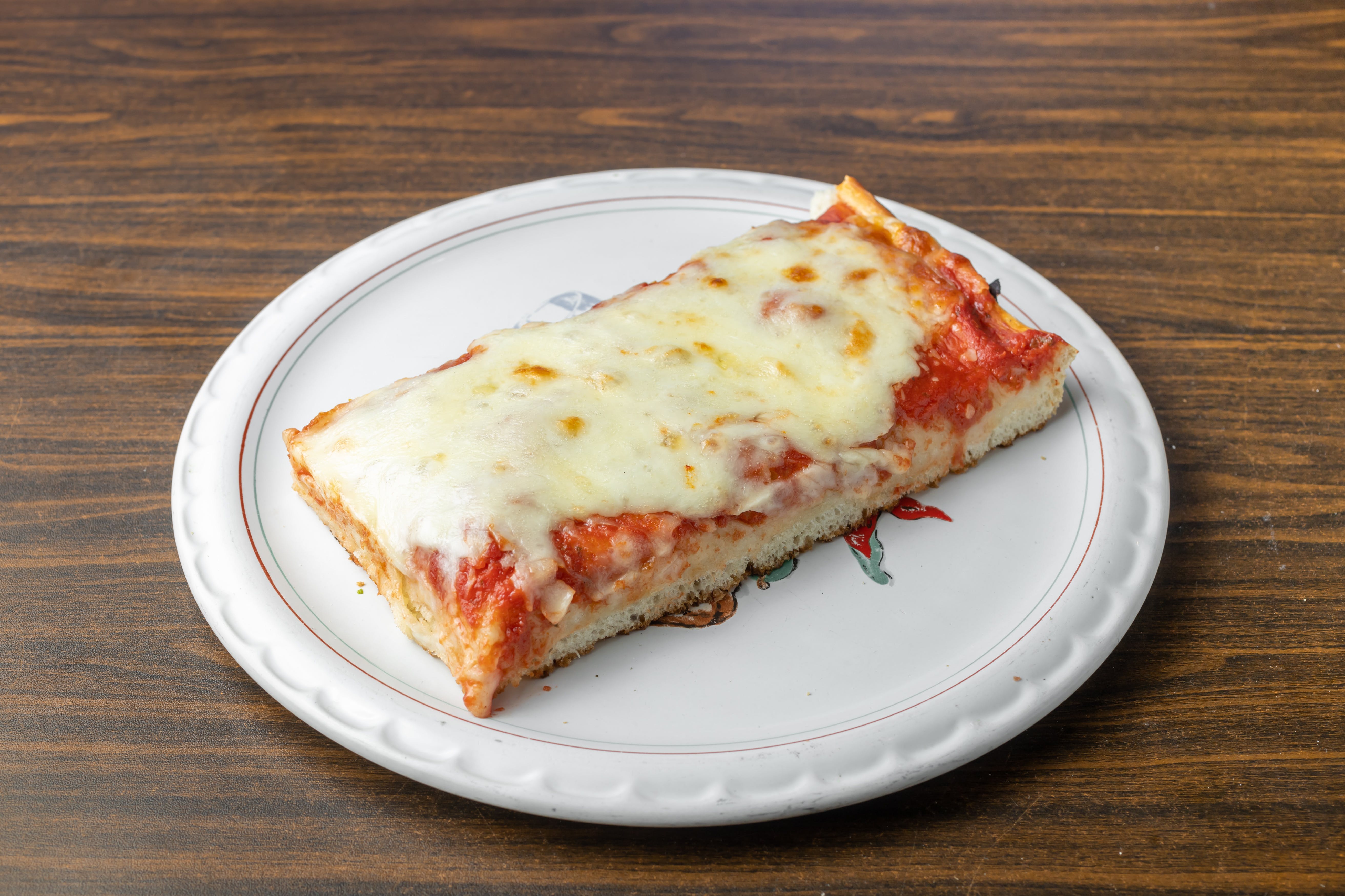 Order Square Sicilian Pizza - Large 16'' food online from Vincenzos Pizzeria store, East Meadow on bringmethat.com
