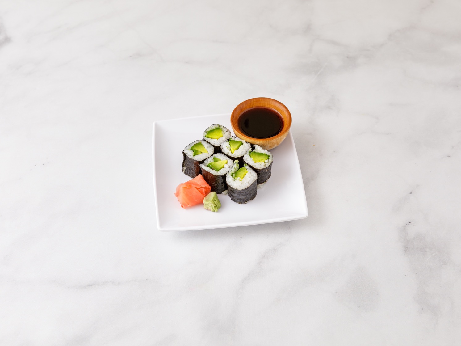 Order Avocado Roll food online from Tani Sushi & Asian Grill store, Englewood on bringmethat.com