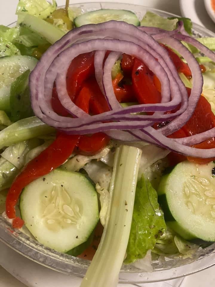 Order Tossed Salad - Small food online from New Park Tavern store, East Rutherford on bringmethat.com