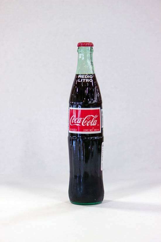 Order Coca Cola Mexicana (500 ml) food online from Cardenas Markets store, El Centro on bringmethat.com