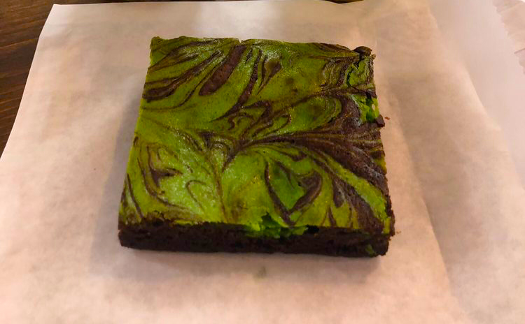 Order Matcha Brownies food online from La Matcha Cafe store, Burlingame on bringmethat.com