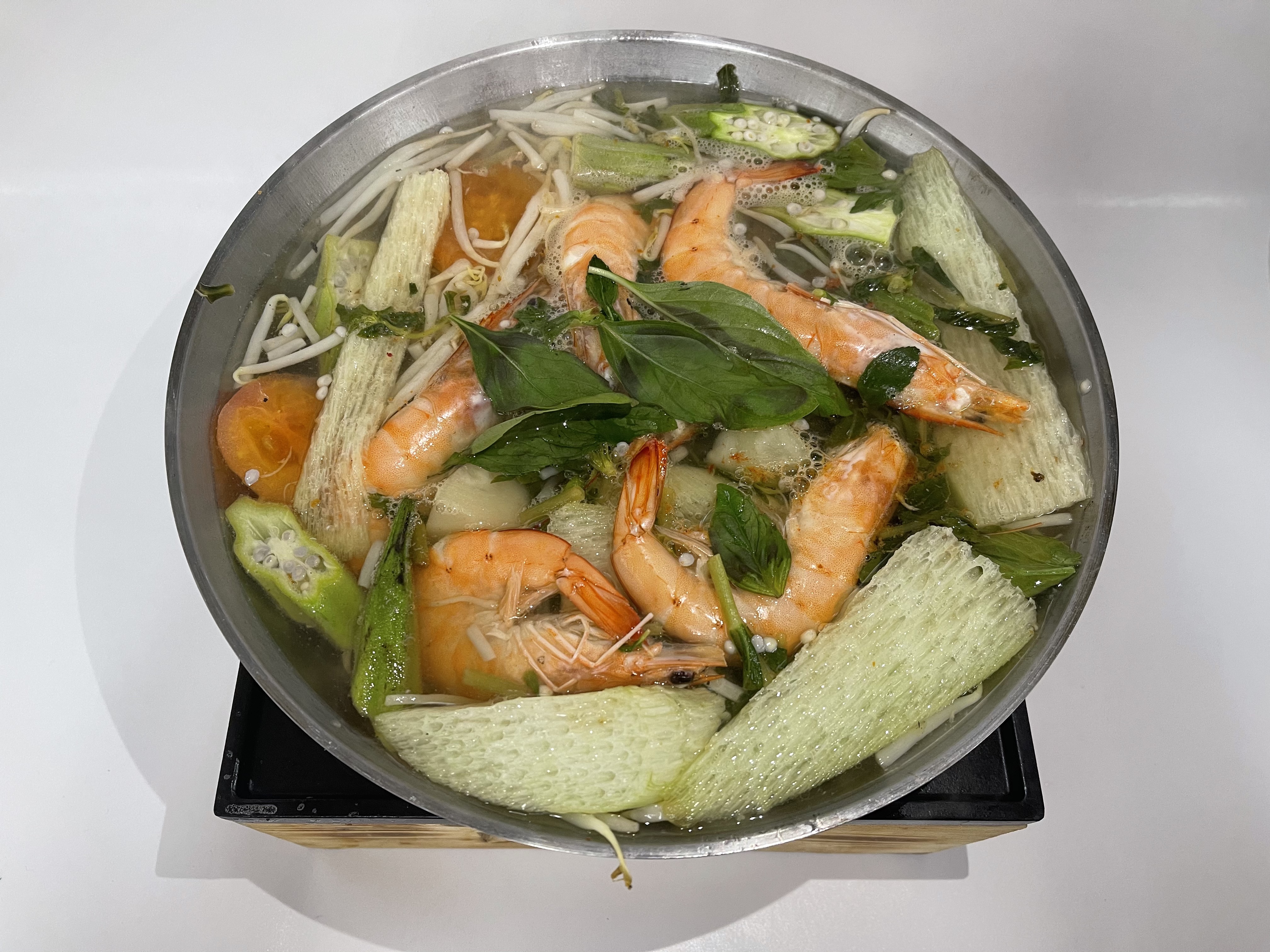 Order Lau Canh Chua - Traditional Vietnamese Soup food online from Joyful House store, Saint Louis on bringmethat.com
