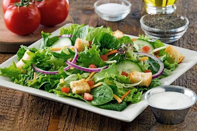 Order House Salad food online from Freddy Wings & Wraps store, Wilmington on bringmethat.com