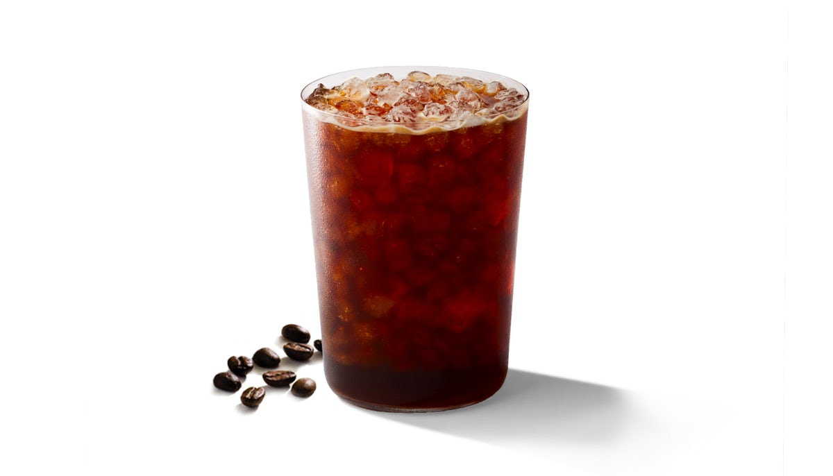Order Iced Americanos|Iced Americano food online from The Coffee Bean & Tea Leaf store, Palm Desert on bringmethat.com