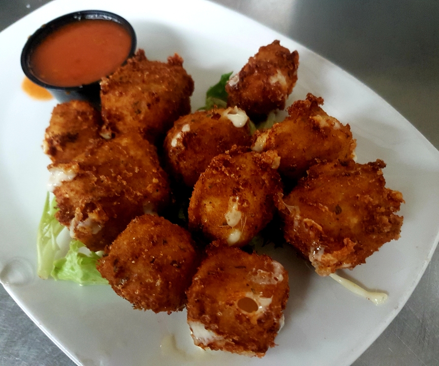 Order Mozzarella Bites food online from The Farm Bar & Grille store, Manchester on bringmethat.com