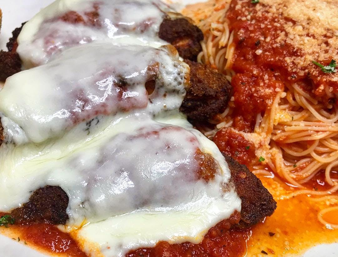 Order Chicken Parmigiana Lunch - Pasta food online from Carmelo's Pizza, Pasta, Subs & More!! store, Linthicum Heights on bringmethat.com