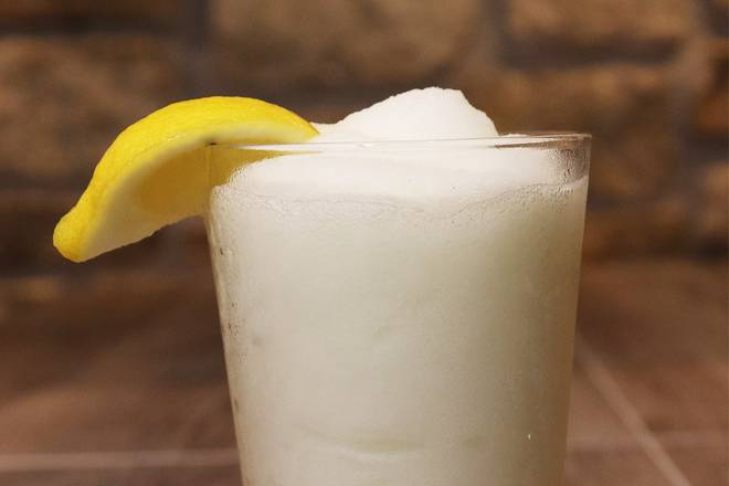 Order Frozen Lemonade food online from Cotton Patch Cafe store, Granbury on bringmethat.com